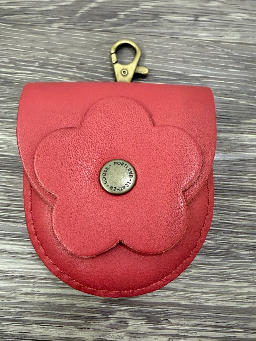 Portland Leather Flower keychain,Snap Coin Pouch - Red